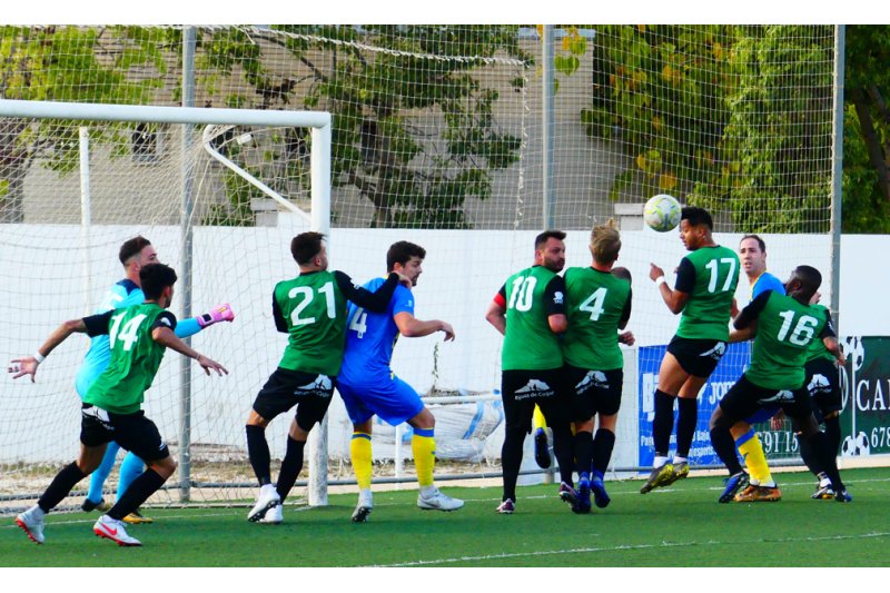 El fútbol de Preferente regresa a medias: Jávea y Calpe no jugarán por Covid El fútbol de Preferente regresa a medias: Jávea y Calpe no jugarán por Covid