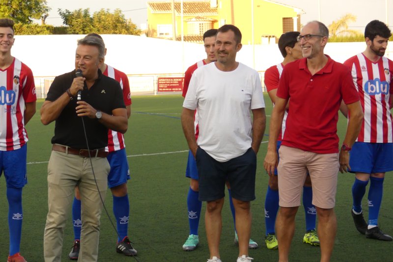 El Jávea busca la promoción de ascenso en la tercera temporada de Villaescusa como entrenador El Jávea busca la promoción de ascenso en la tercera temporada de Villaescusa como entrenador