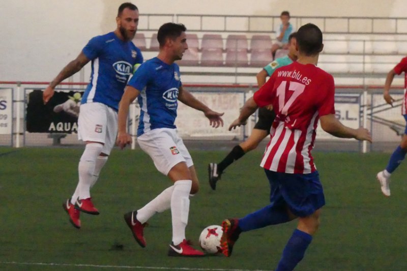 El Jávea busca la promoción de ascenso en la tercera temporada de Villaescusa como entrenador El Jávea busca la promoción de ascenso en la tercera temporada de Villaescusa como entrenador