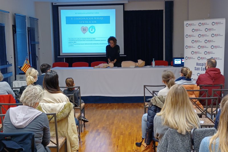 Taller de reanimación pediátrica en Marina de Dénia  Taller de reanimación pediátrica en Marina de Dénia