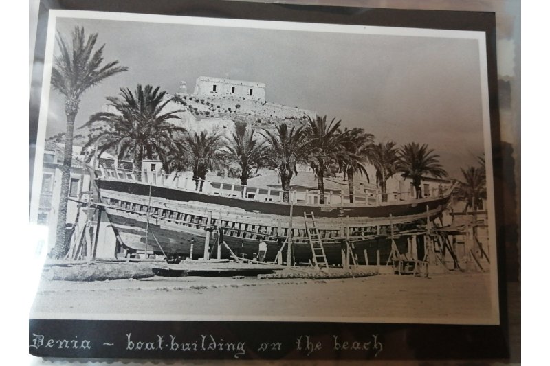 Reportatge: Més de 2.000 fotografies per a retrobar-nos amb el passat de Dénia Reportatge: Més de 2.000 fotografies per a retrobar-nos amb el passat de Dénia