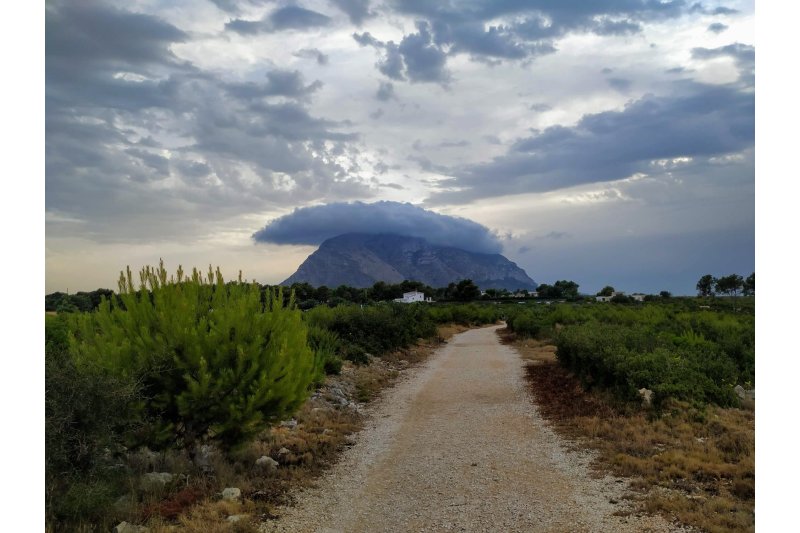 El Ayuntamiento de Xàbia licita el plan especial que sacará a La Plana del embrollo urbanístico  El Ayuntamiento de Xàbia licita el plan especial que sacará a La Plana del embrollo urbanístico