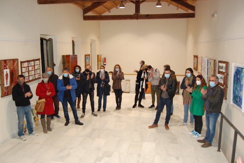 Una original exposició mostra el potencial del canyís com a suport artístic en El Verger Una original exposició mostra el potencial del canyís com a suport artístic en El Verger