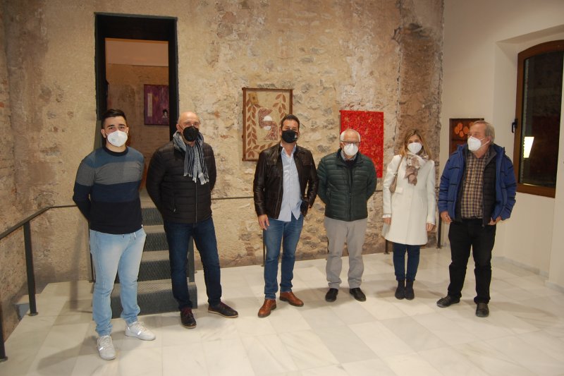 Una original exposició mostra el potencial del canyís com a suport artístic en El Verger Una original exposició mostra el potencial del canyís com a suport artístic en El Verger