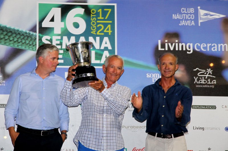 Namasté, de Julia Miñana, se impone en la clasificación general del trofeo Sir Thomas Lipton de Xàbia Namasté, de Julia Miñana, se impone en la clasificación general del trofeo Sir Thomas Lipton de Xàbia