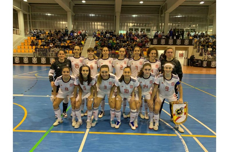 Futbol Sala: La selecció espanyola Sub 19 femenina dedica al Pavelló d’Ondara una victòria contra Portugal Futbol Sala: La selecció espanyola Sub 19 femenina dedica al Pavelló d’Ondara una victòria contra Portugal