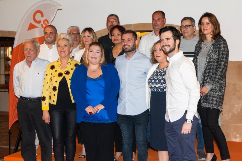 Escrivá (Cs) trabajará “para crear oportunidades de presente y futuro y reactivar la economía local” de Xàbia Escrivá (Cs) trabajará “para crear oportunidades de presente y futuro y reactivar la economía local” de Xàbia