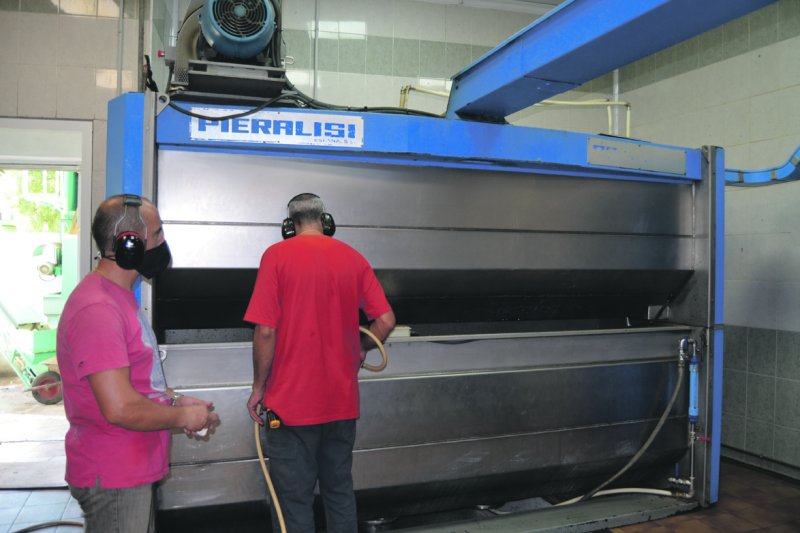 El gust per l’oli de producció pròpia El gust per l’oli de producció pròpia