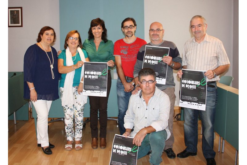 Teatro a beneficio de la AECC de Benissa Teatro a beneficio de la AECC de Benissa