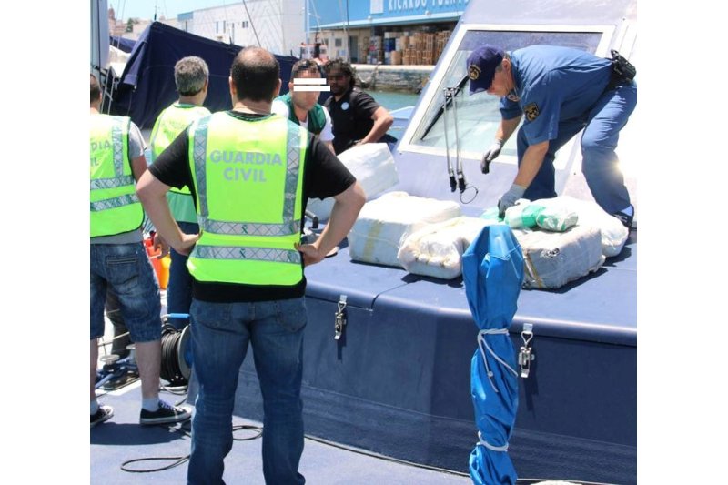 Un grupo dedicado al tráfico de drogas utilizaba el puerto de Dénia como una de las bases en España  Un grupo dedicado al tráfico de drogas utilizaba el puerto de Dénia como una de las bases en España