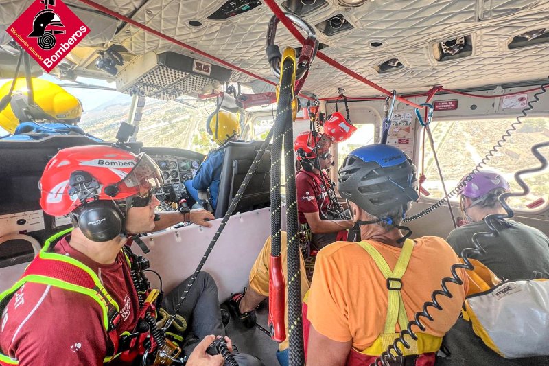 Rescatan a un escalador en el Morro de Toix de Calp Rescatan a un escalador en el Morro de Toix de Calp