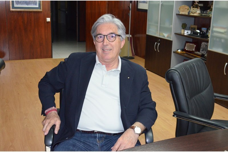 La junta local de la Asociación contra el Cancer en Dénia dimite en bloque por discrepancias con el presidente provincial  La junta local de la Asociación contra el Cancer en Dénia dimite en bloque por discrepancias con el presidente provincial