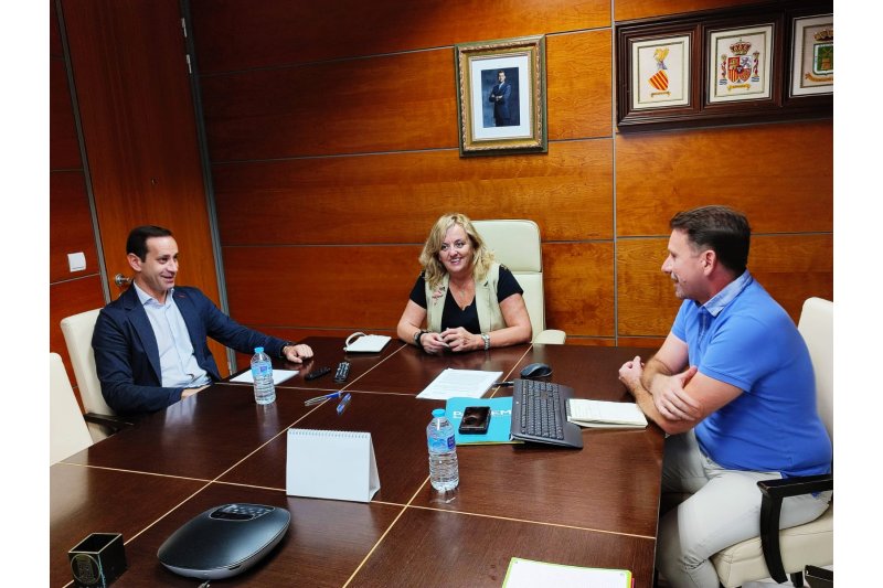 Calp y Benissa se unen para reclamar a la CHJ que limpie el barranco del Quisi   Calp y Benissa se unen para reclamar a la CHJ que limpie el barranco del Quisi