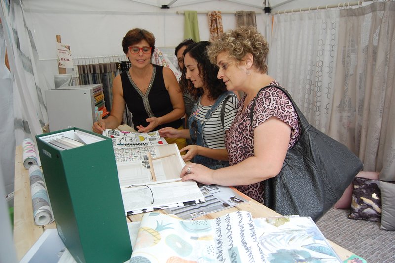 David Escarabajal s’imposa en el Concurs de Pintura Ràpida de la Fira de Comerç de Sant Miquel a Pego David Escarabajal s’imposa en el Concurs de Pintura Ràpida de la Fira de Comerç de Sant Miquel a Pego