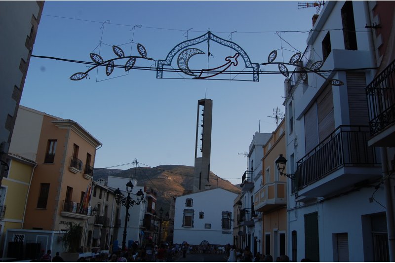 Els moros i cristians fan demà de preàmbul a les festes patronals que Murla dedica a la Divina Aurora del 2 al 8 d’agost Els moros i cristians fan demà de preàmbul a les festes patronals que Murla dedica a la Divina Aurora del 2 al 8 d’agost