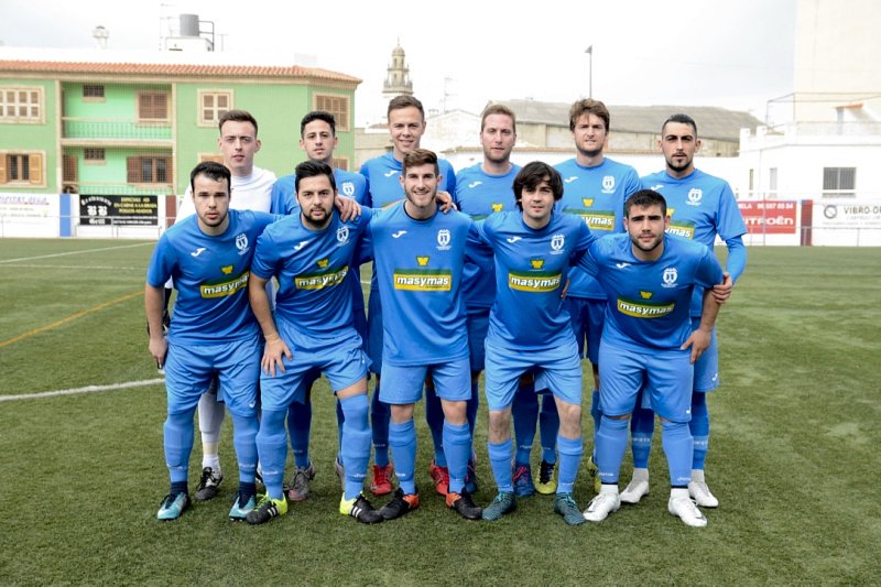 El líder Pego guanya al Pedreguer (1-0) i es posa a set punts del segon El líder Pego guanya al Pedreguer (1-0) i es posa a set punts del segon