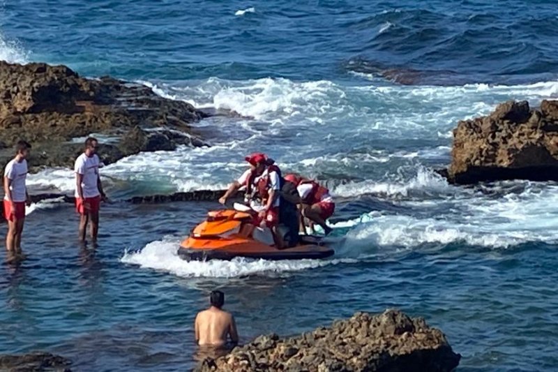 Rescate de una familia con un niño de dos años en la Cova Tallada  Rescate de una familia con un niño de dos años en la Cova Tallada