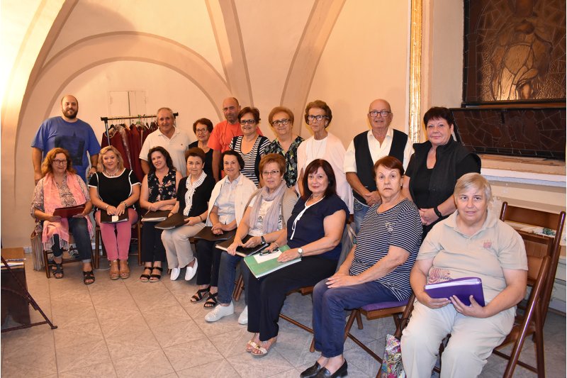 El Cor de Beniarbeig, veus per la il·lusió i per Sant Roc El Cor de Beniarbeig, veus per la il·lusió i per Sant Roc