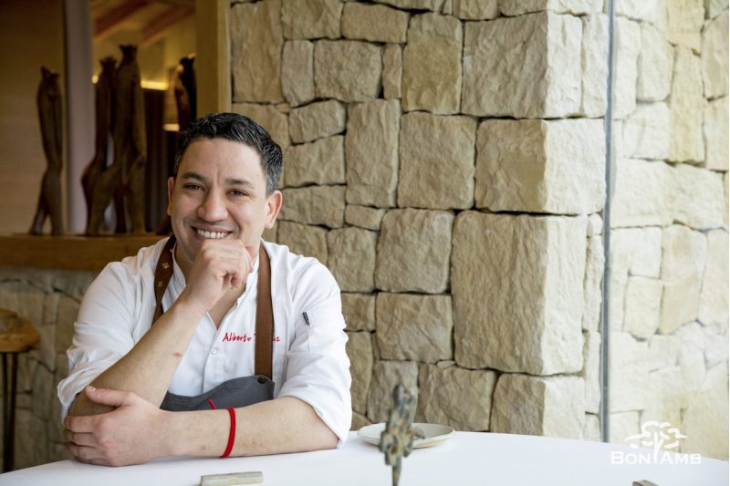 Alberto Ferruz: “La estrella está en el plato y, sobre todo, en los clientes” Alberto Ferruz: “La estrella está en el plato y, sobre todo, en los clientes”