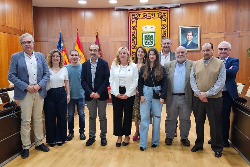 Relevo en el cargo de Juez de Paz de Calp: Hipólito Moreno sustituye a Juan Santos Relevo en el cargo de Juez de Paz de Calp: Hipólito Moreno sustituye a Juan Santos