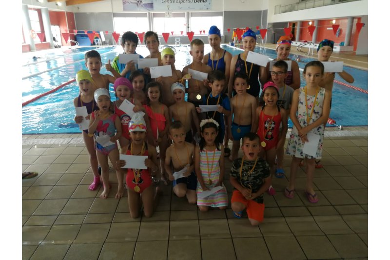 El Campeonato de Natación del Centro Deportivo Dénia se salda con gran aceptación El Campeonato de Natación del Centro Deportivo Dénia se salda con gran aceptación