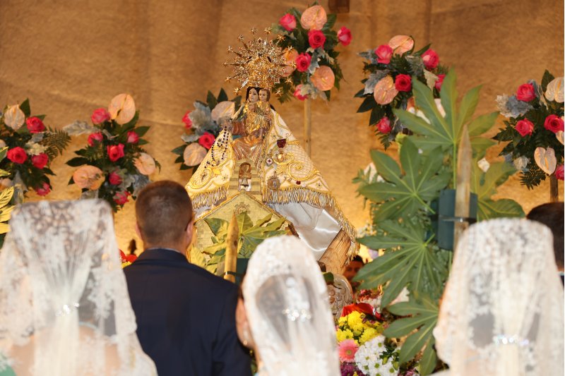 GALERIA de FOTOS de l'ofrena de flors a la Mare de Déu de Loreto de Xàbia GALERIA de FOTOS de l'ofrena de flors a la Mare de Déu de Loreto de Xàbia