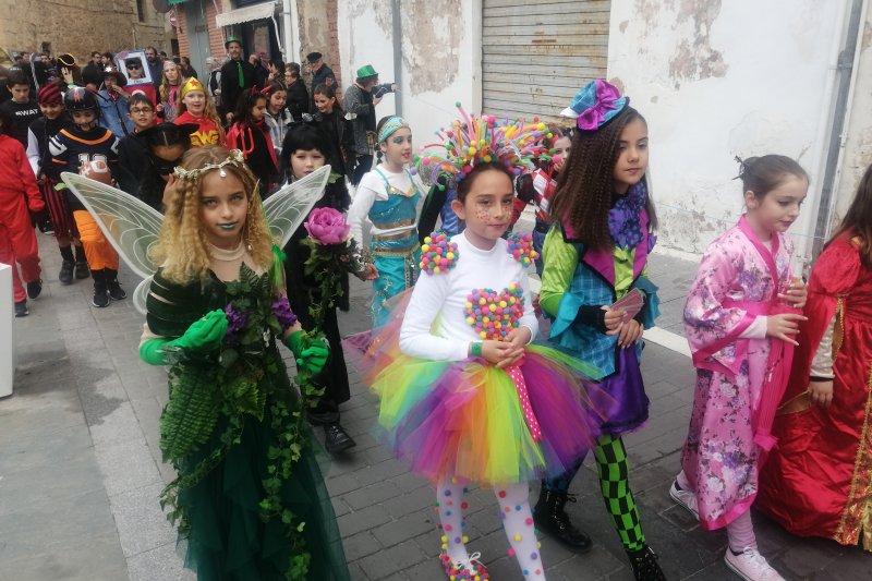 El carnestoltes infantil li obri la porta al Festival d’Arts Escèniques de Pego d’aquesta vesprada-nit El carnestoltes infantil li obri la porta al Festival d’Arts Escèniques de Pego d’aquesta vesprada-nit