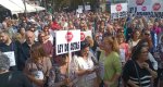Centenares de personas se manifiestan contra los deslindes en Dénia Centenares de personas se manifiestan contra los deslindes en Dénia