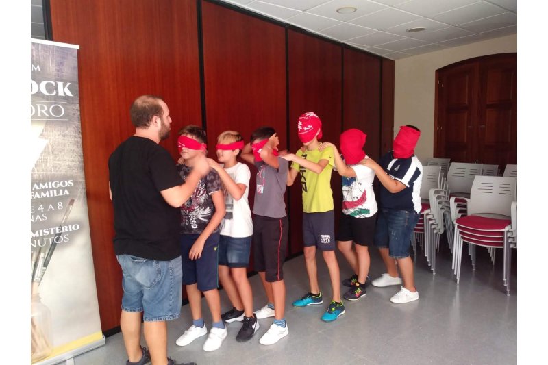 Un seixantena de persones gaudeixen de l’Escape Room a la Casa de Cultura d’Ondara Un seixantena de persones gaudeixen de l’Escape Room a la Casa de Cultura d’Ondara