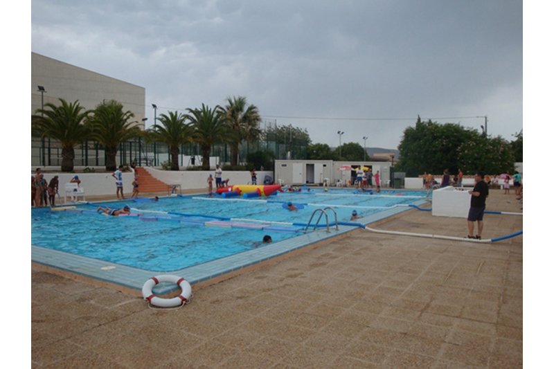 El acceso a la piscina de Teulada es gratis durante el verano El acceso a la piscina de Teulada es gratis durante el verano