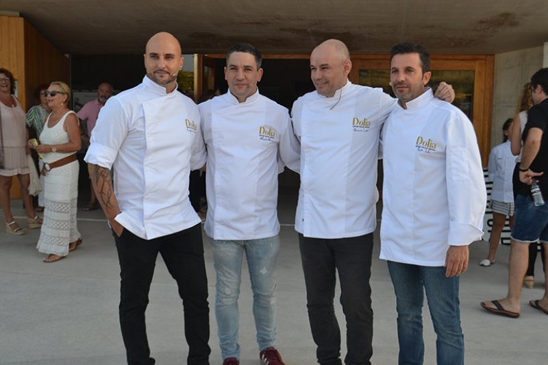 Cuatro chefs de la comarca utilizan el tomate como base creativa de platos de alta cocina en Dolia Cuatro chefs de la comarca utilizan el tomate como base creativa de platos de alta cocina en Dolia