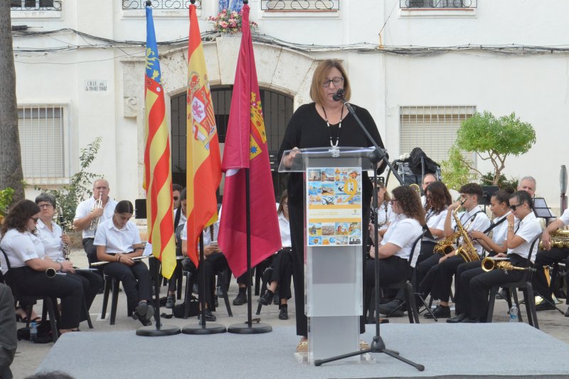 Los discursos reivindicativos irrumpen en el acto institucional del 9 de Octubre  Los discursos reivindicativos irrumpen en el acto institucional del 9 de Octubre