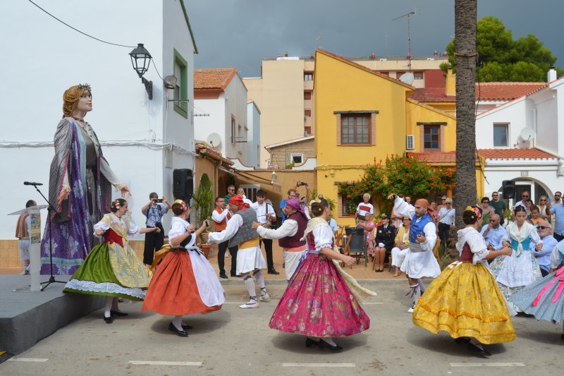 Los discursos reivindicativos irrumpen en el acto institucional del 9 de Octubre  Los discursos reivindicativos irrumpen en el acto institucional del 9 de Octubre