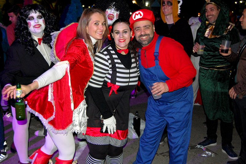 El Saurí d’Or guanya el concurs de colles de disfresses del carnestoltes pegolí i Fernando Oriheul l’individual El Saurí d’Or guanya el concurs de colles de disfresses del carnestoltes pegolí i Fernando Oriheul l’individual