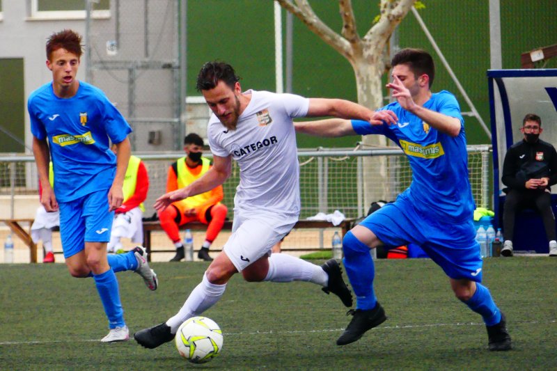 Preferente: El Pedreguer se gusta ante La Nucia (3-1) y el Jávea pincha en casa del colista (1-1) Preferente: El Pedreguer se gusta ante La Nucia (3-1) y el Jávea pincha en casa del colista (1-1)