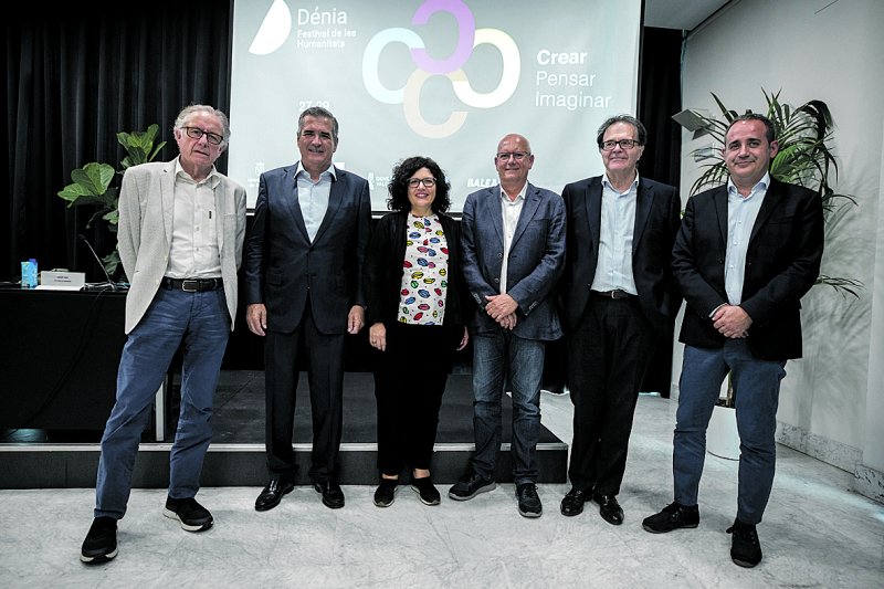 Dénia Festival de les Humanitats homenajea al escritor Rafael Chirbes Dénia Festival de les Humanitats homenajea al escritor Rafael Chirbes