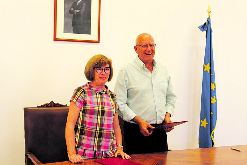 Dénia Festival de les Humanitats homenajea al escritor Rafael Chirbes Dénia Festival de les Humanitats homenajea al escritor Rafael Chirbes