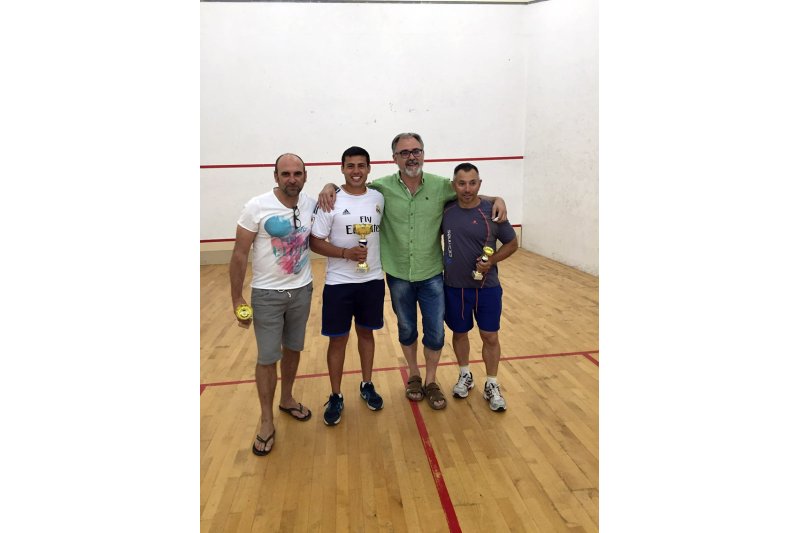 Rodrigo Morales guanya el Torneig d' Esquaix de Pedreguer Rodrigo Morales guanya el Torneig d' Esquaix de Pedreguer