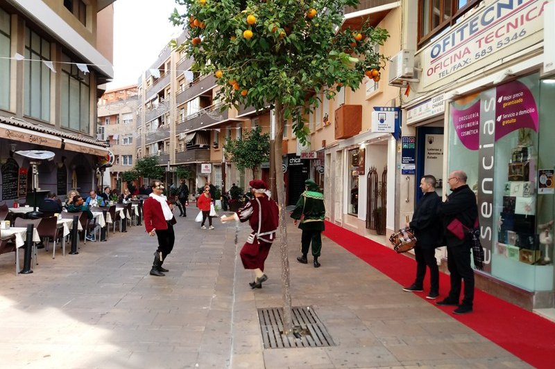 Los pequeños y medianos comercios esperan vencer a la pandemia con las compras de Navidad Los pequeños y medianos comercios esperan vencer a la pandemia con las compras de Navidad