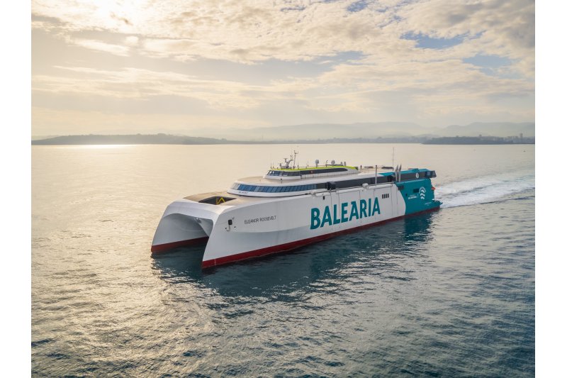 Baleària incorporará a la ruta Dénia-Ibiza-Palma el primer ‘fast ferry’ del mundo con motores a gas natural Baleària incorporará a la ruta Dénia-Ibiza-Palma el primer ‘fast ferry’ del mundo con motores a gas natural