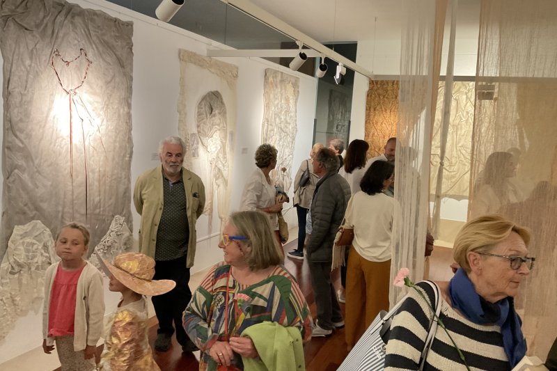 La artista Rosa Escalona recrea el Romanticismo en el Museu Soler Blasco de Xàbia La artista Rosa Escalona recrea el Romanticismo en el Museu Soler Blasco de Xàbia