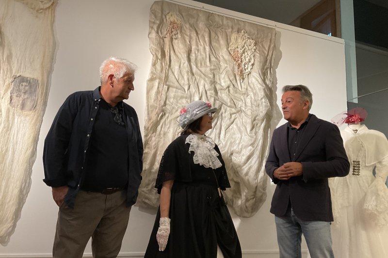 La artista Rosa Escalona recrea el Romanticismo en el Museu Soler Blasco de Xàbia La artista Rosa Escalona recrea el Romanticismo en el Museu Soler Blasco de Xàbia