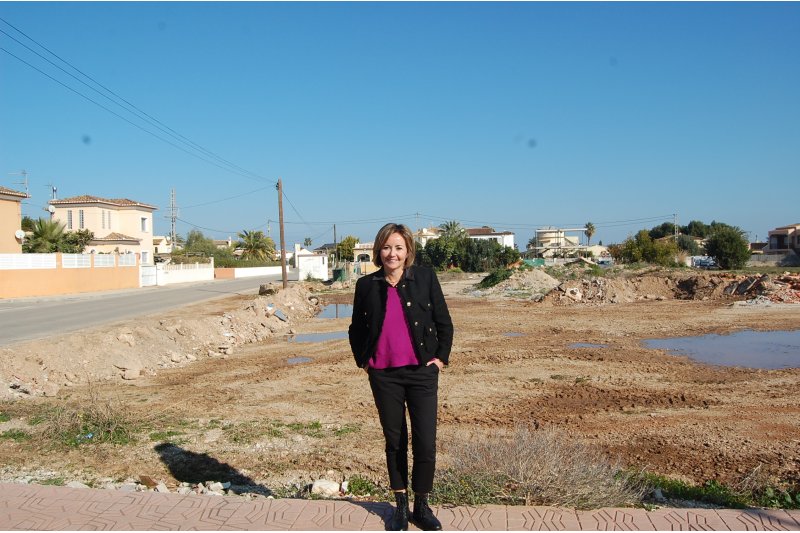 El Ayuntamiento de Els Poblets creará tres nuevas zonas verdes en la Partida Gironets i la playa de l’Almadrava El Ayuntamiento de Els Poblets creará tres nuevas zonas verdes en la Partida Gironets i la playa de l’Almadrava