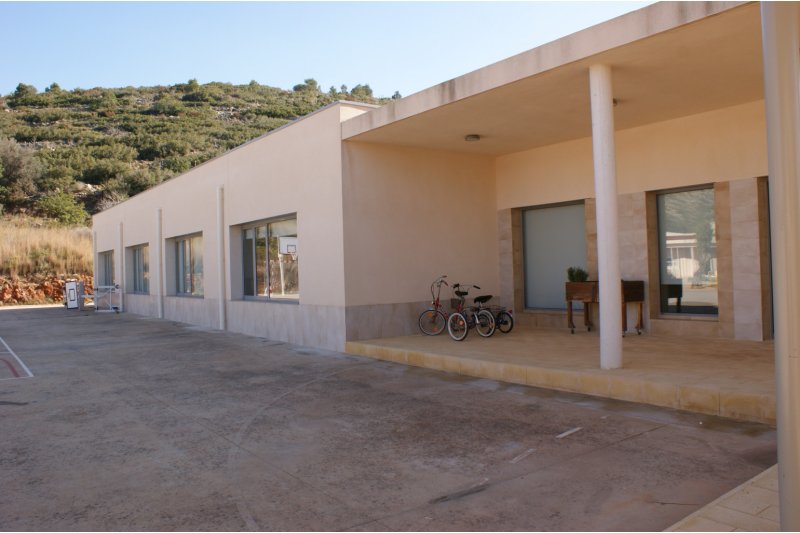 Aprosdeco denuncia que la Conselleria les debe más de 650.000 euros por la gestión del Centro Ocupacional Aprosdeco denuncia que la Conselleria les debe más de 650.000 euros por la gestión del Centro Ocupacional