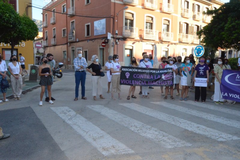 Concentración del movimiento feminista para denunciar que “el machismo nos mata”  Concentración del movimiento feminista para denunciar que “el machismo nos mata”