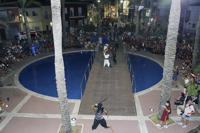 L’ambaixada ambienta el retorn dels moros i cristians a les festes d’El Verger L’ambaixada ambienta el retorn dels moros i cristians a les festes d’El Verger
