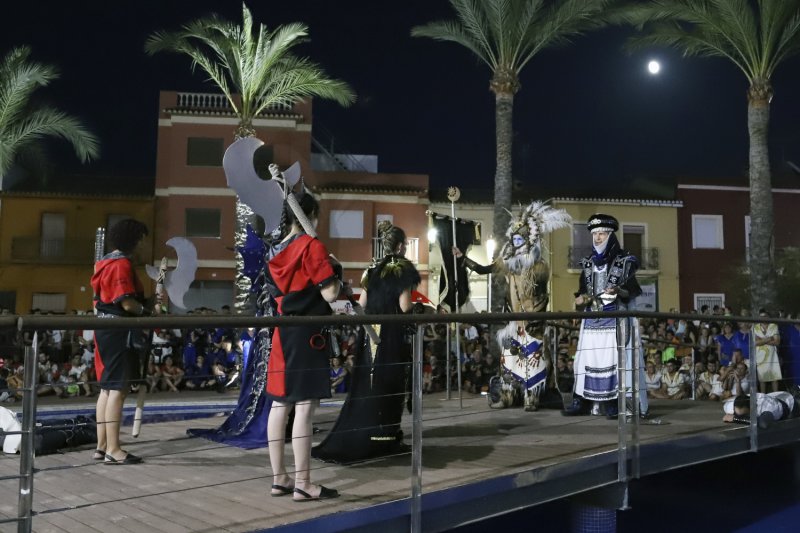 L’ambaixada ambienta el retorn dels moros i cristians a les festes d’El Verger L’ambaixada ambienta el retorn dels moros i cristians a les festes d’El Verger