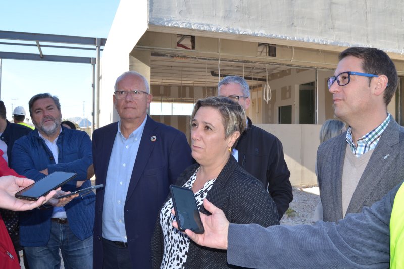 Las obras del nuevo aulario del Pou de la Muntanya se retrasan y se prolongarán hasta marzo   Las obras del nuevo aulario del Pou de la Muntanya se retrasan y se prolongarán hasta marzo