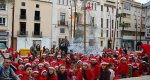 La quintà 2020 de Pego habilita un arbre de Nadal reciclat a la plaça de l’Ajuntament La quintà 2020 de Pego habilita un arbre de Nadal reciclat a la plaça de l’Ajuntament