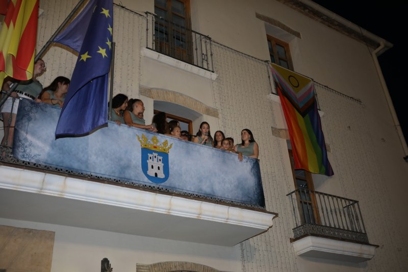 El concert de la Unió Musical d’Ondara dona pas hui a la coronació d’Emma Fernández i Anne Dimech com a regines de la Soledat El concert de la Unió Musical d’Ondara dona pas hui a la coronació d’Emma Fernández i Anne Dimech com a regines de la Soledat